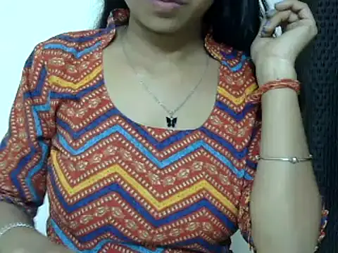 momo lov online show from 22, 2, 2025