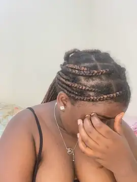 sweet18creamybigpussy online show from 13, 11, 2025