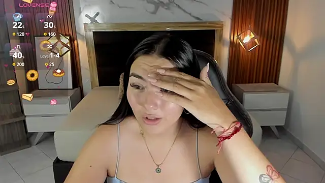 delilaquinn online show from 12, 11, 2025