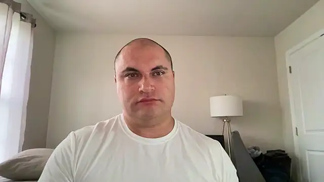 SluggishChase99 online show from 12, 11, 2025