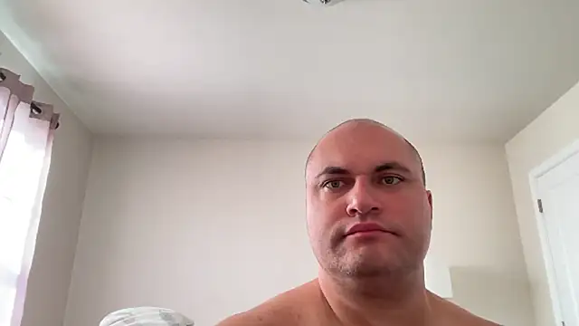 SluggishChase99 online show from 15, 11, 2025