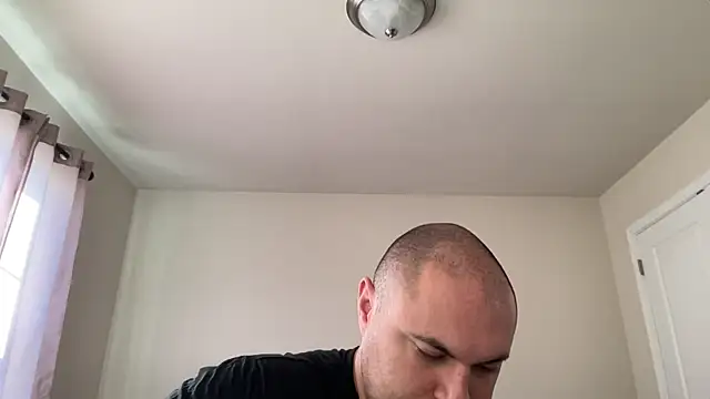 SluggishChase99 online show from 22, 12, 2025