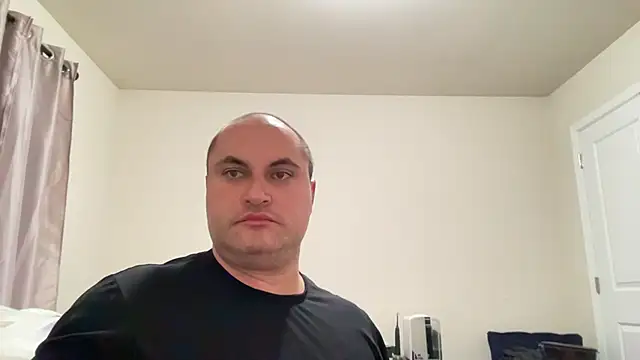 SluggishChase99 online show from 10, 2, 2026