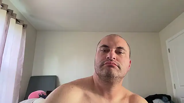 SluggishChase99 online show from 29, 6, 2026