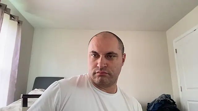 SluggishChase99 online show from 22, 5, 2026