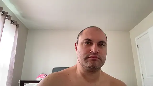 SluggishChase99 online show from 25, 3, 2026