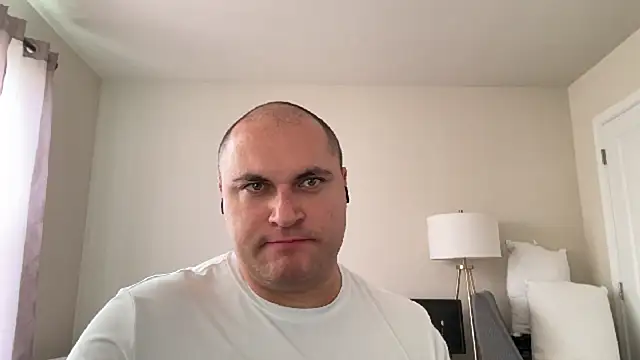 SluggishChase99 online show from 28, 11, 2025