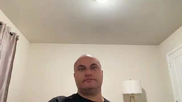 SluggishChase99 online show from 17, 11, 2025