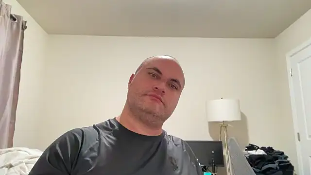 SluggishChase99 online show from 18, 11, 2025