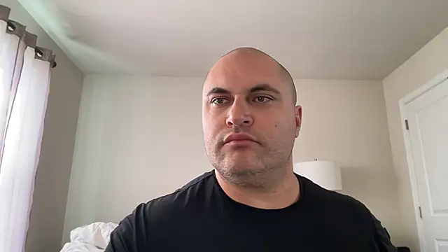 SluggishChase99 online show from 26, 10, 2025