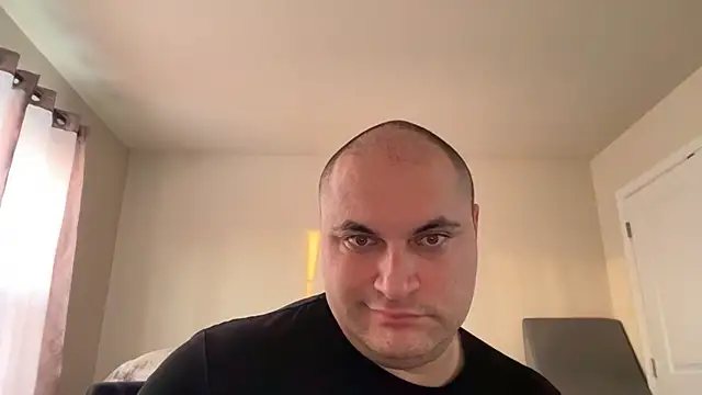 SluggishChase99 online show from 15, 2, 2026