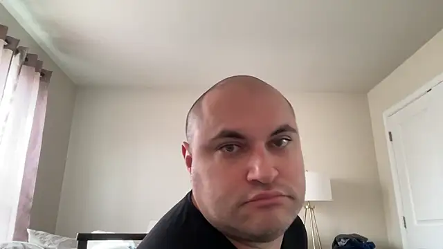 SluggishChase99 online show from 22, 3, 2025