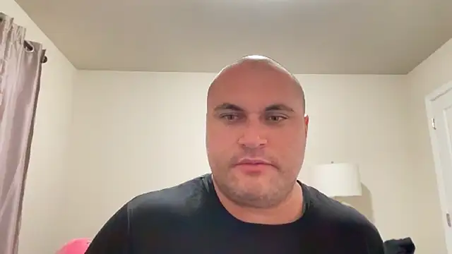 SluggishChase99 online show from 28, 10, 2025