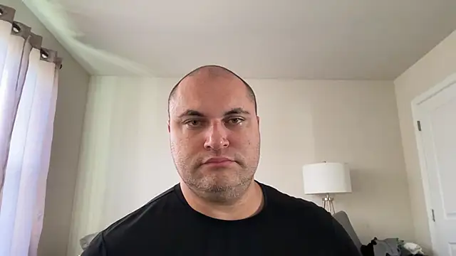 SluggishChase99 online show from 2, 11, 2025