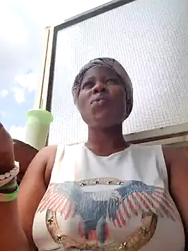 PerfectionBerrie online show from 9, 2, 2025