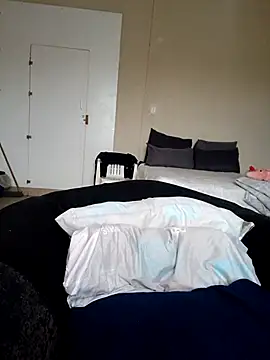 PerfectionBerrie online show from 24, 2, 2026