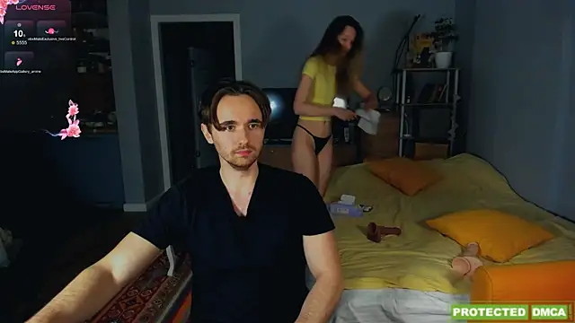  Lora Palmer online show from 26, 4, 2026