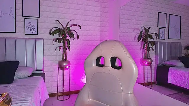 bella-green online show from 26, 9, 2025