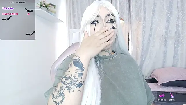 bella-green online show from 22, 3, 2025