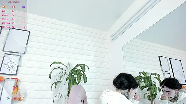 bella-green online show from 22, 10, 2025