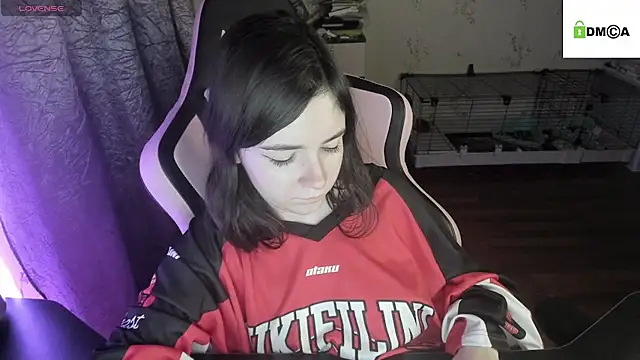 Crazy forest fairy online show from 28, 2, 2025