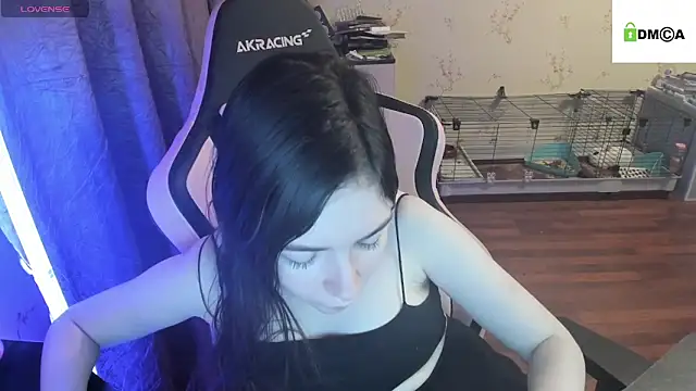 Crazy forest fairy online show from 5, 3, 2025