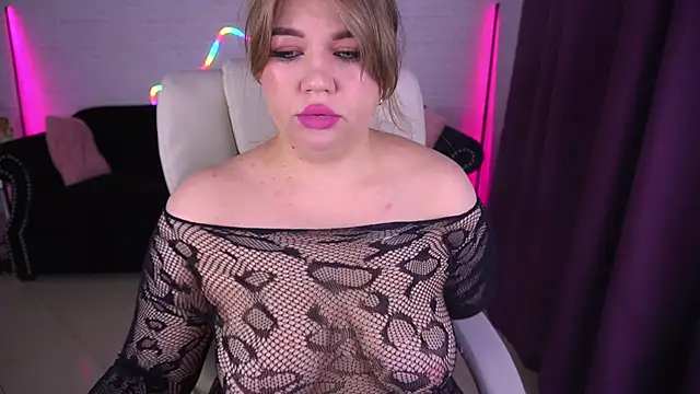 Snapshot of GabbieJay chatting on 11, 11, 2025 GabbieJay online show from 11, 11, 2025