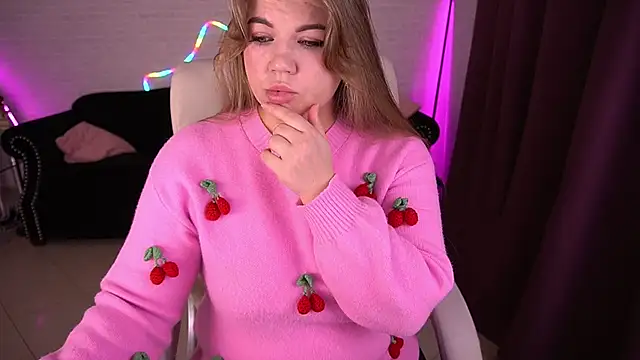 Snapshot of GabbieJay chatting on 18, 11, 2025 GabbieJay online show from 18, 11, 2025