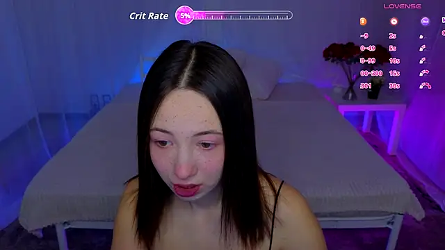 Snapshot of Hayle_Hill chatting on 8, 11, 2025 Hayle Hill online show from 8, 11, 2025