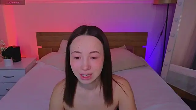 Snapshot of Hayle_Hill chatting on 16, 11, 2025 Hayle Hill online show from 16, 11, 2025