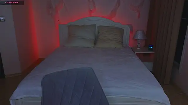 Snapshot of Hayle_Hill chatting on 27, 10, 2025 Hayle Hill online show from 27, 10, 2025