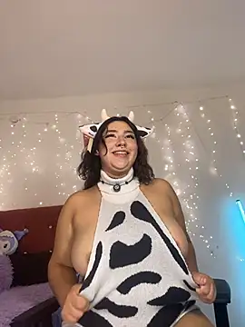 Snapshot of scarlett_queen56 chatting on 10, 10, 2025 scarlett queen56 online show from 10, 10, 2025