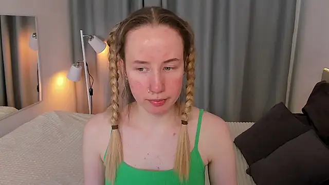 Cassie Kelman online show from 16, 3, 2025