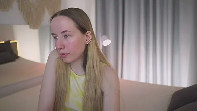 Cassie Kelman online show from 3, 3, 2025