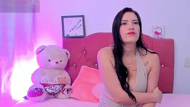 LucianaTomson online show from 16, 11, 2025