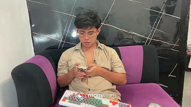 hoenika online show from 8, 2, 2026