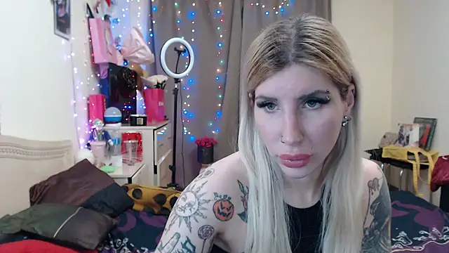 BLACKPeonyy online show from 3, 11, 2025