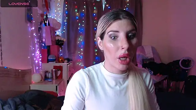 BLACKPeonyy online show from 9, 9, 2025