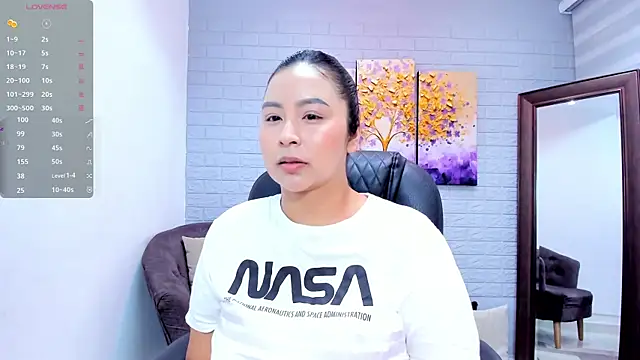  alaiasmile  online show from 19, 5, 2026