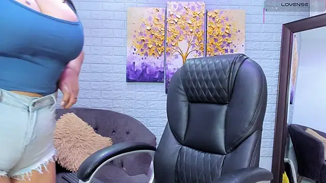  alaiasmile  online show from 30, 9, 2025