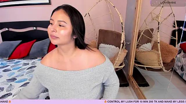  alaiasmile  online show from 8, 10, 2025