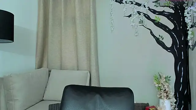  alaiasmile  online show from 1, 10, 2025