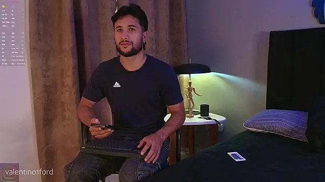 Valentinoford online show from 23, 9, 2025