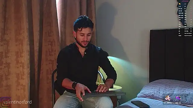 Valentinoford online show from 10, 9, 2025