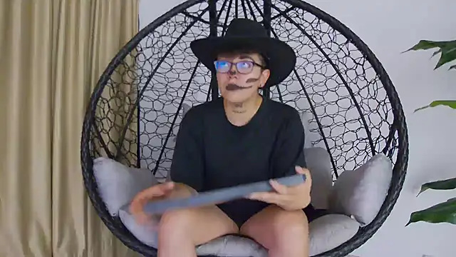 alex noa online show from 31, 10, 2025