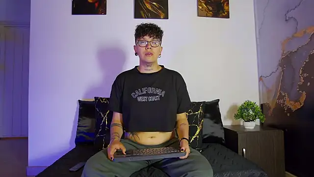 alex noa online show from 4, 4, 2026