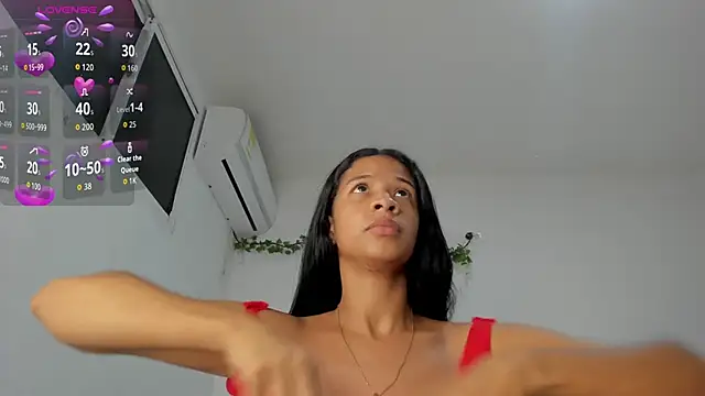 Snapshot of amaia_baez chatting on 30, 10, 2025 amaia baez online show from 30, 10, 2025