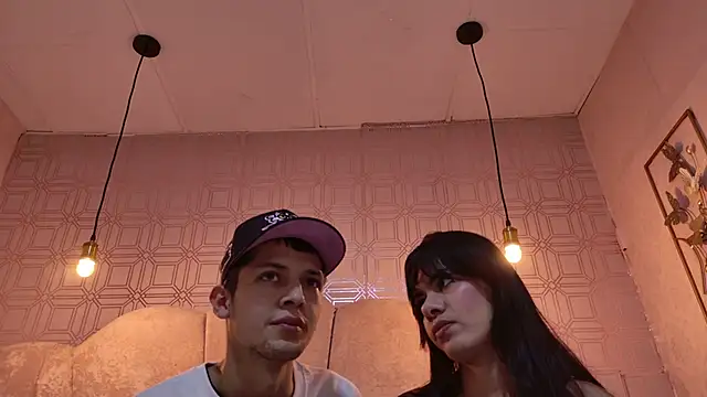 kendalltaylorr online show from 22, 10, 2025