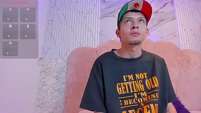 kendalltaylorr online show from 26, 1, 2025