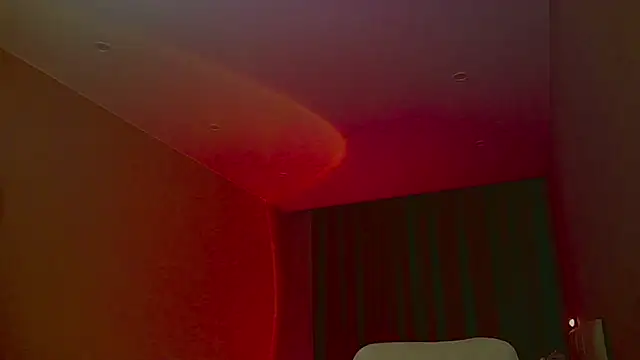 Snapshot of mia_raspberrie chatting on 22, 3, 2025 mia raspberrie online show from 22, 3, 2025